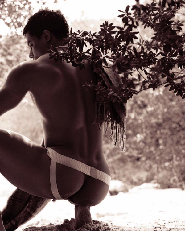 Homme-6-精壯美男魚